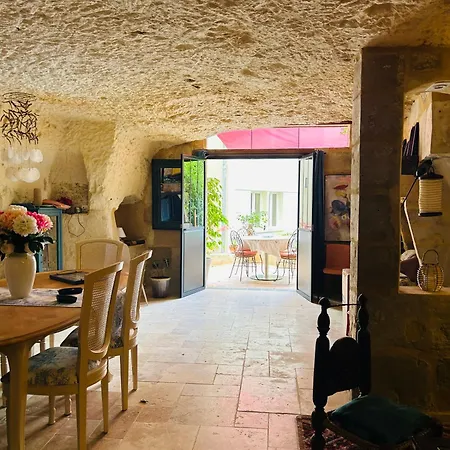 La Grotte D'orphee - Troglodyte